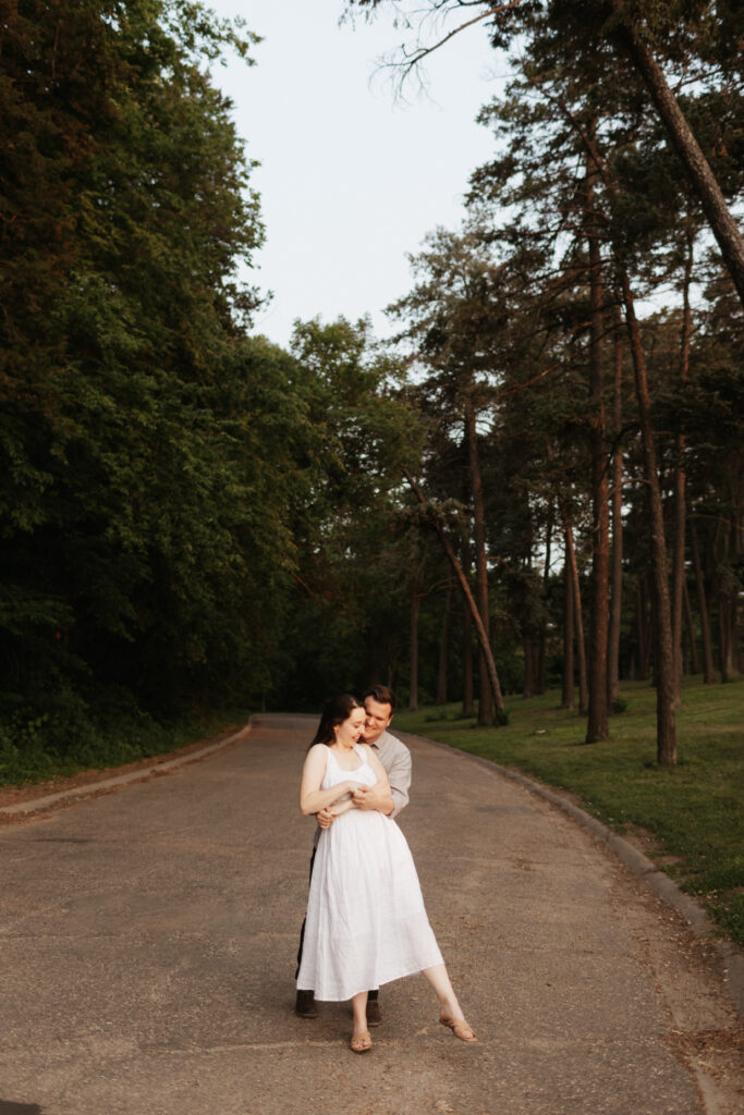 nature inspired engagement photos in elmwood park